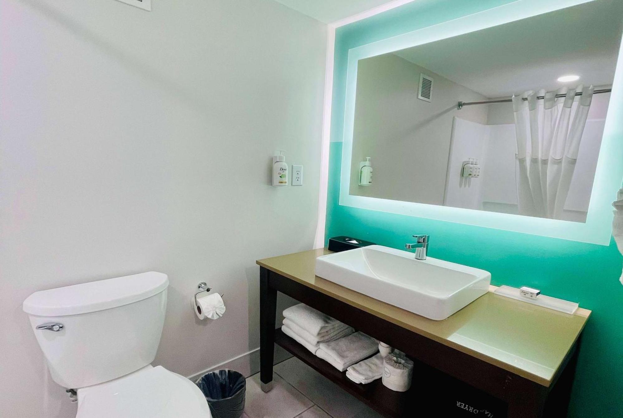 Wingate By Wyndham Matthews, Nc Hotel Luaran gambar