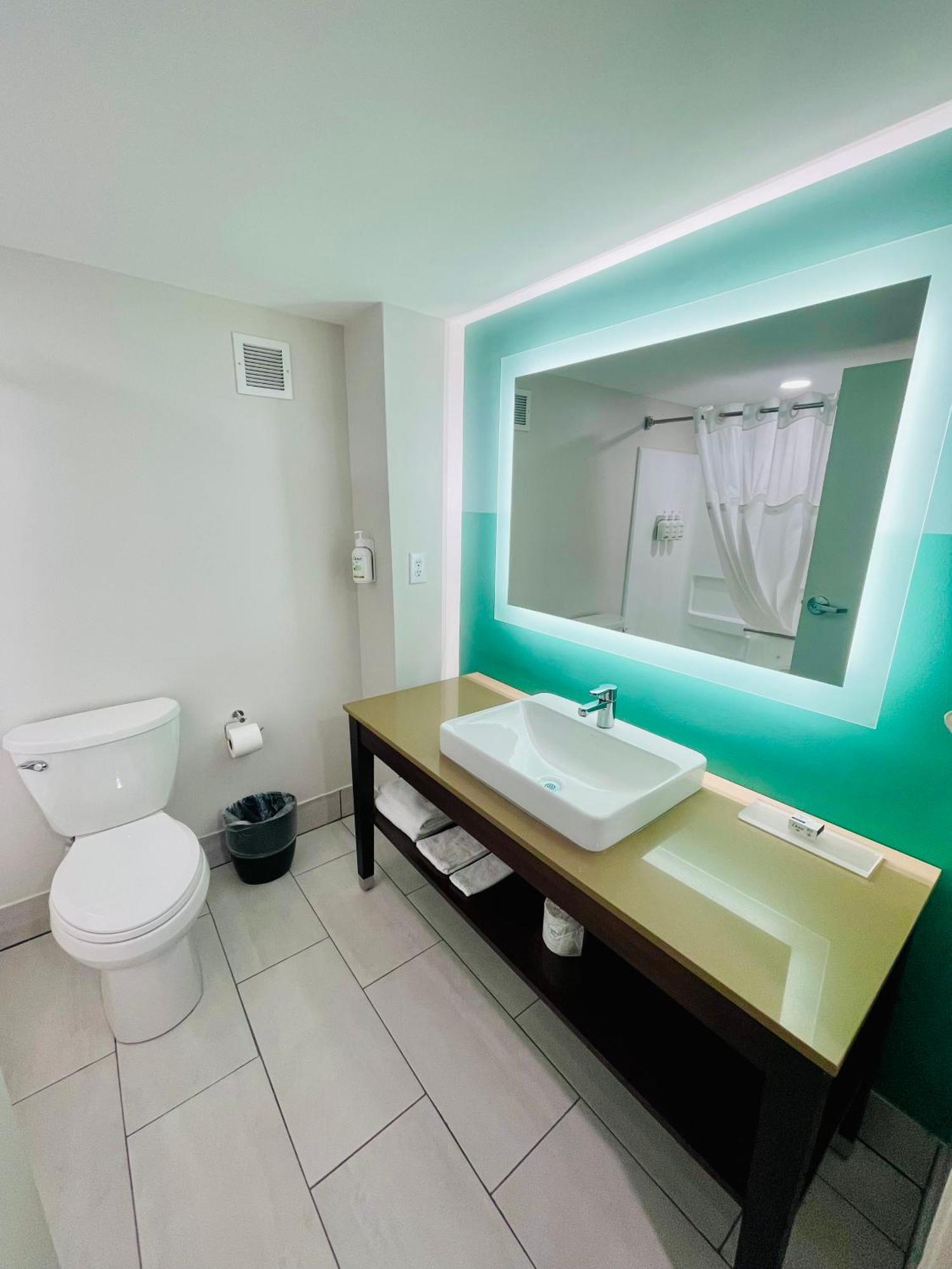 Wingate By Wyndham Matthews, Nc Hotel Luaran gambar